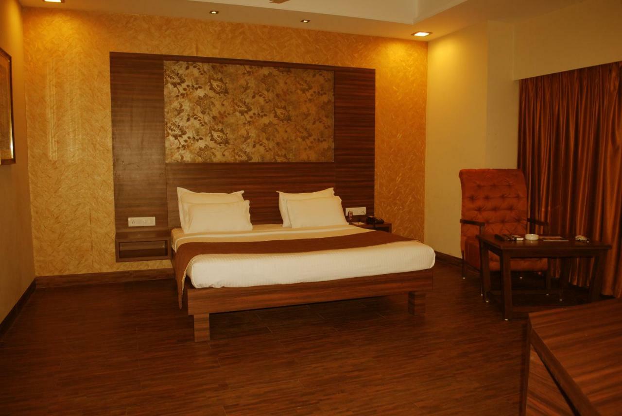 The Shiv Nautica Hotel Mundra Kültér fotó